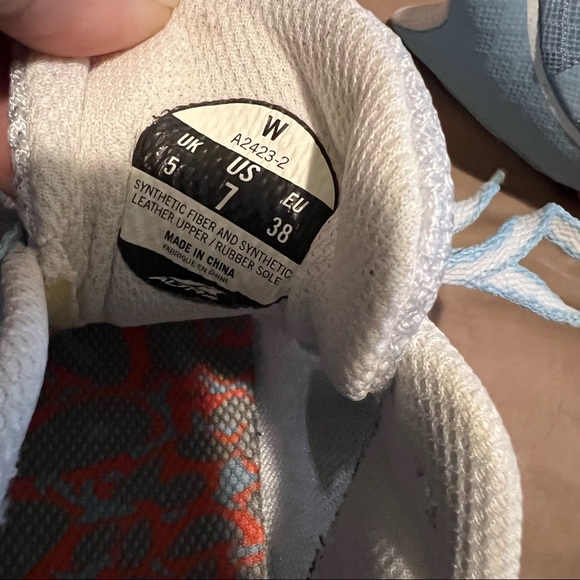 Altra zero drop the one womens size 7 shoe - Picture 6 of 6